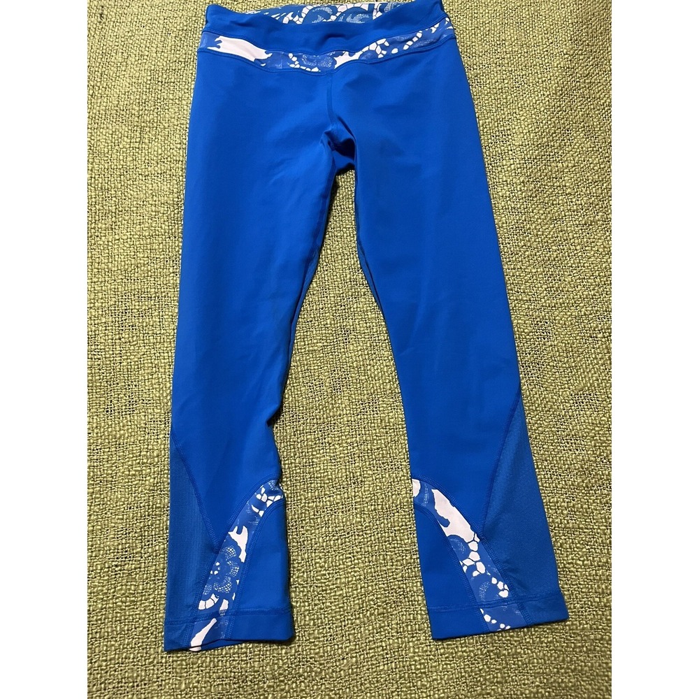 Lululemon Run Inspire Crop II Leggings Size 4 Beaming Blue White